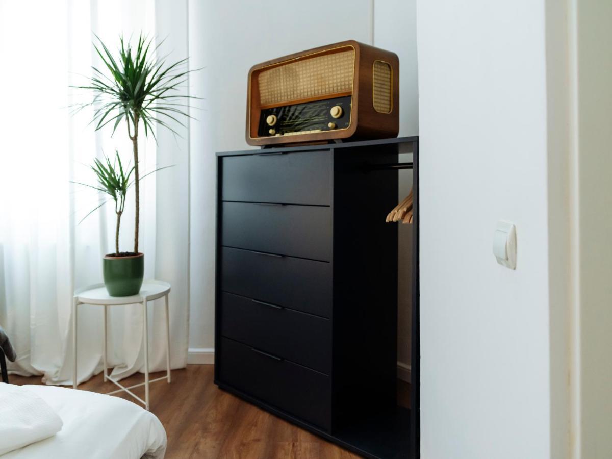 Lovely Vintage Double Studio In City Center Bucarest Extérieur photo